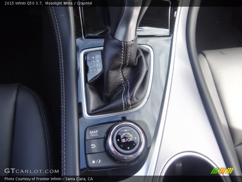 Moonlight White / Graphite 2015 Infiniti Q50 3.7