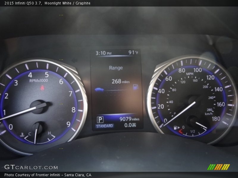 Moonlight White / Graphite 2015 Infiniti Q50 3.7