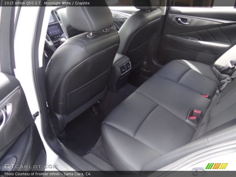 Moonlight White / Graphite 2015 Infiniti Q50 3.7