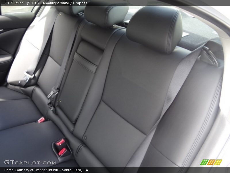 Moonlight White / Graphite 2015 Infiniti Q50 3.7