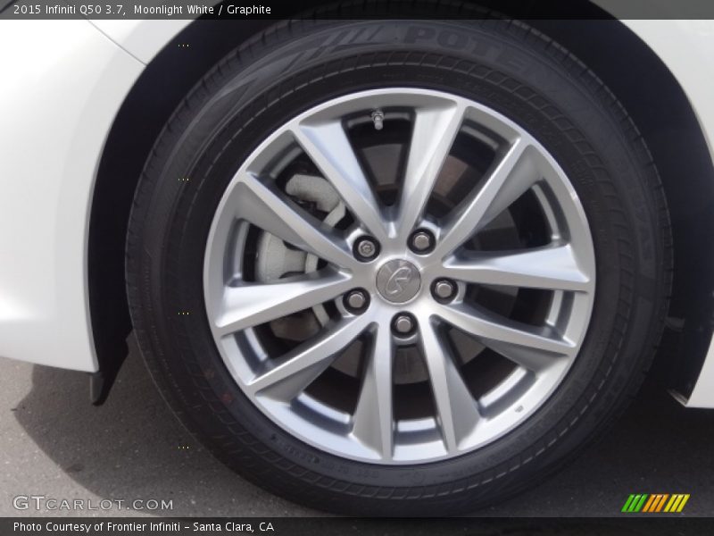 Moonlight White / Graphite 2015 Infiniti Q50 3.7