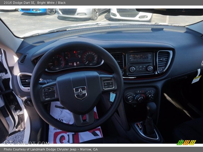 Bright White / Black 2016 Dodge Dart SE
