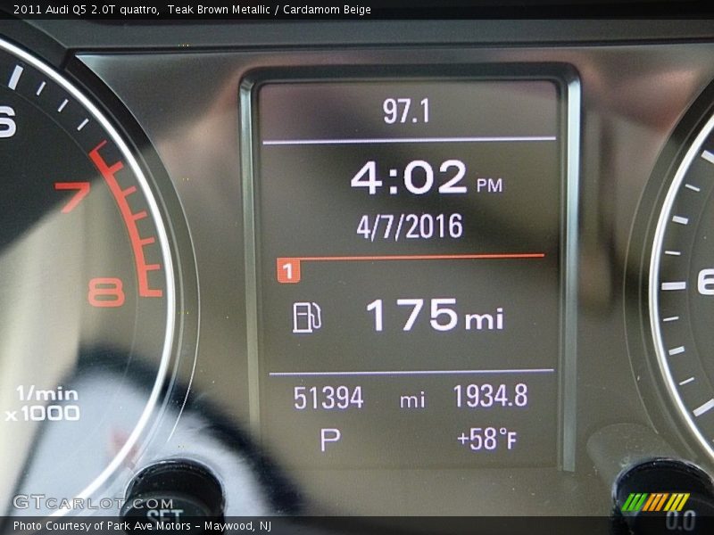 Teak Brown Metallic / Cardamom Beige 2011 Audi Q5 2.0T quattro