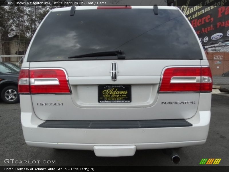 White Platinum Tri-Coat / Camel 2009 Lincoln Navigator 4x4