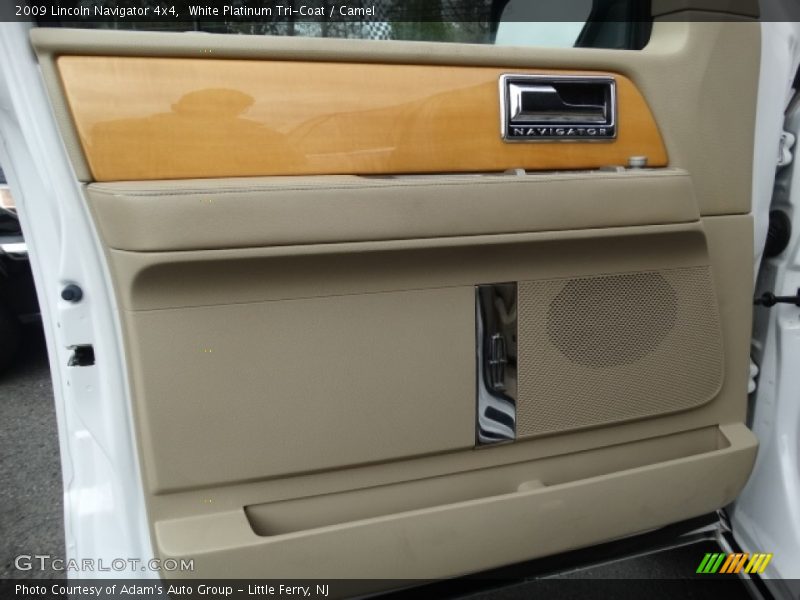 White Platinum Tri-Coat / Camel 2009 Lincoln Navigator 4x4