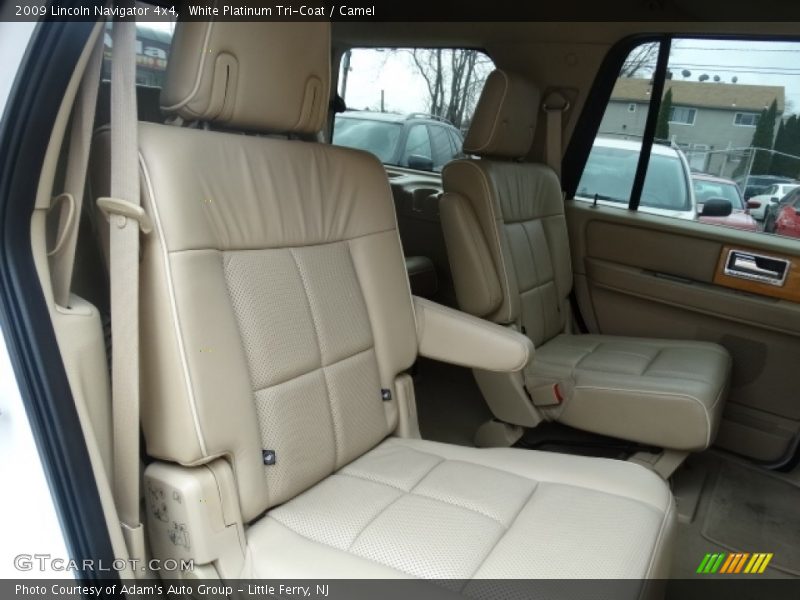 White Platinum Tri-Coat / Camel 2009 Lincoln Navigator 4x4