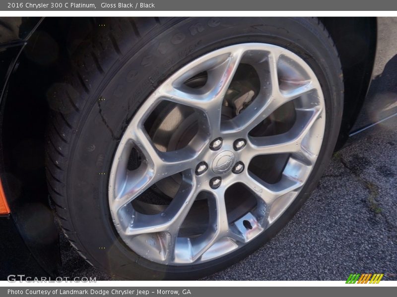  2016 300 C Platinum Wheel