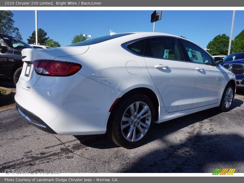 Bright White / Black/Linen 2016 Chrysler 200 Limited