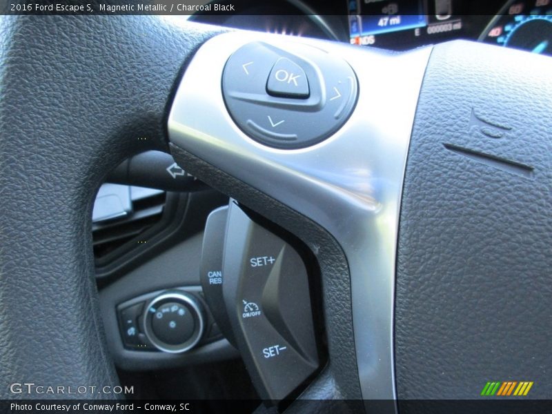 Magnetic Metallic / Charcoal Black 2016 Ford Escape S