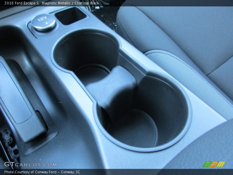 Magnetic Metallic / Charcoal Black 2016 Ford Escape S