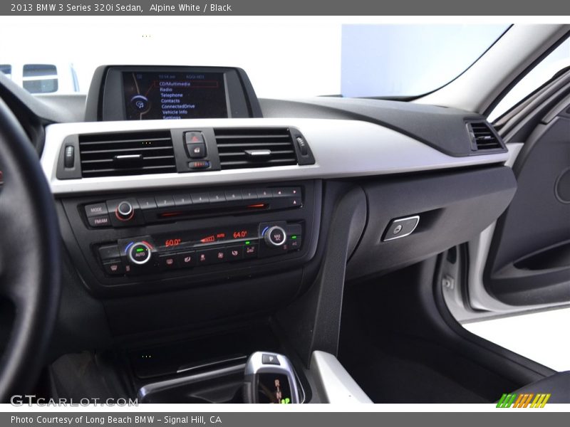 Alpine White / Black 2013 BMW 3 Series 320i Sedan