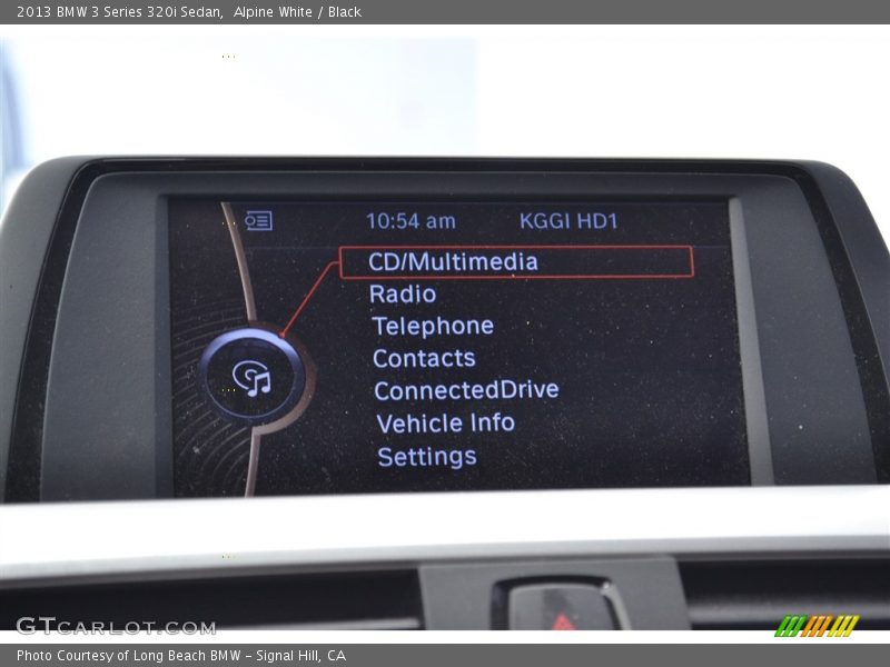 Alpine White / Black 2013 BMW 3 Series 320i Sedan