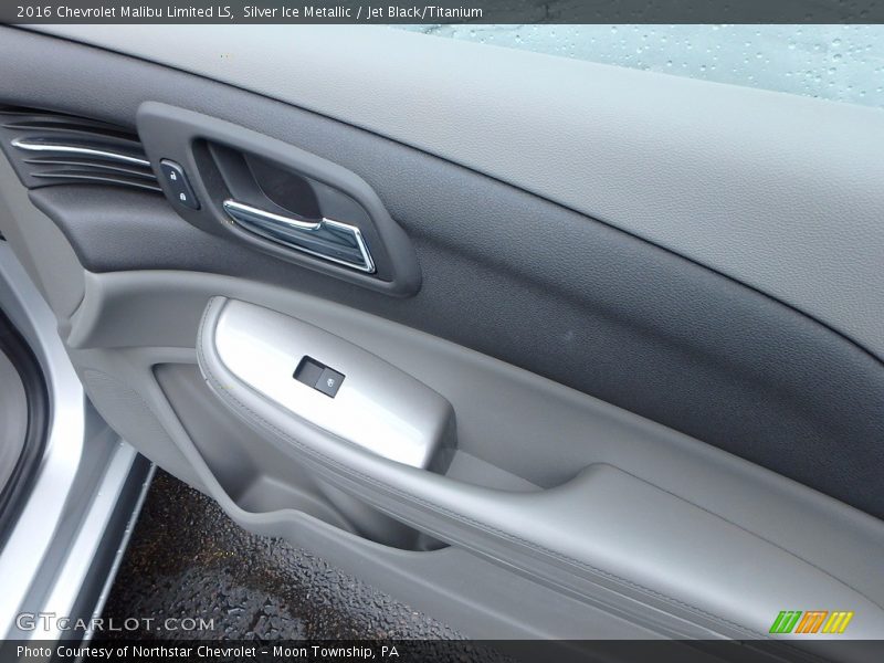 Silver Ice Metallic / Jet Black/Titanium 2016 Chevrolet Malibu Limited LS