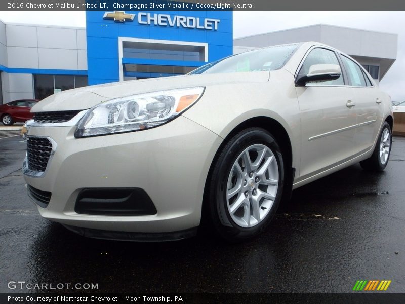 Champagne Silver Metallic / Cocoa/Light Neutral 2016 Chevrolet Malibu Limited LT