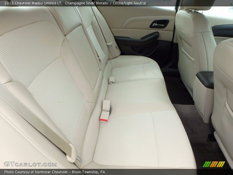 Champagne Silver Metallic / Cocoa/Light Neutral 2016 Chevrolet Malibu Limited LT