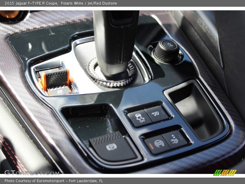 Polaris White / Jet/Red Duotone 2015 Jaguar F-TYPE R Coupe