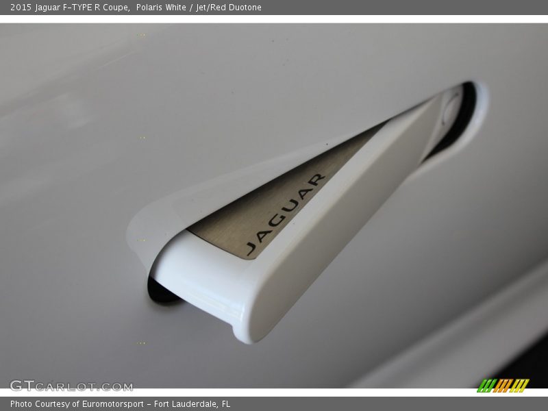 Polaris White / Jet/Red Duotone 2015 Jaguar F-TYPE R Coupe