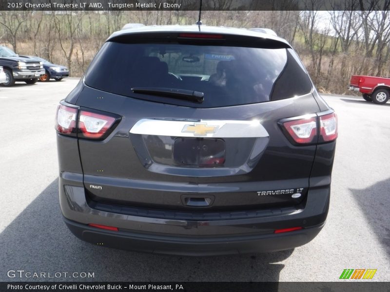Tungsten Metallic / Ebony 2015 Chevrolet Traverse LT AWD