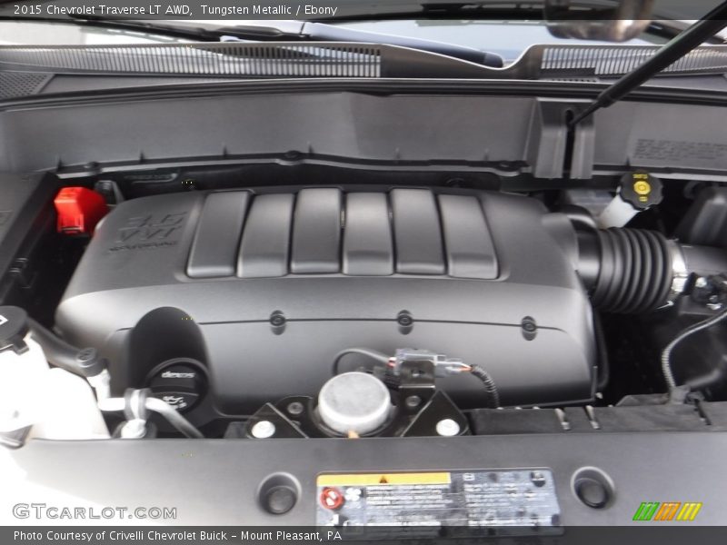 Tungsten Metallic / Ebony 2015 Chevrolet Traverse LT AWD