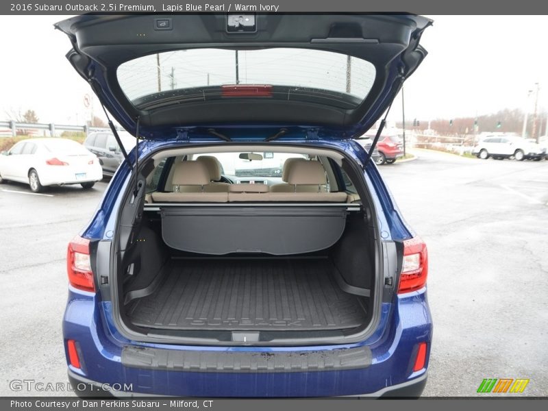 Lapis Blue Pearl / Warm Ivory 2016 Subaru Outback 2.5i Premium