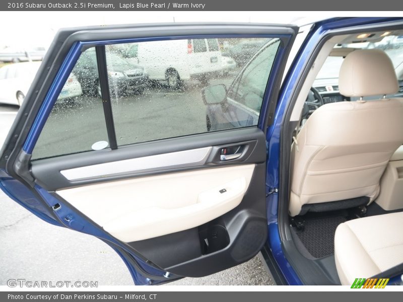 Lapis Blue Pearl / Warm Ivory 2016 Subaru Outback 2.5i Premium