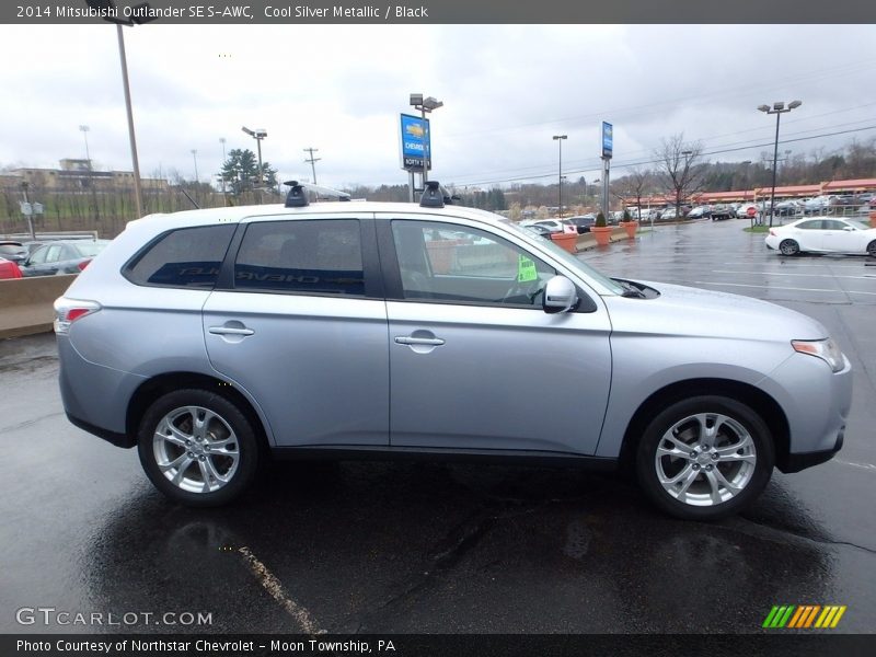 Cool Silver Metallic / Black 2014 Mitsubishi Outlander SE S-AWC