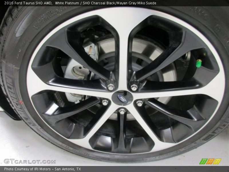 White Platinum / SHO Charcoal Black/Mayan Gray Miko Suede 2016 Ford Taurus SHO AWD