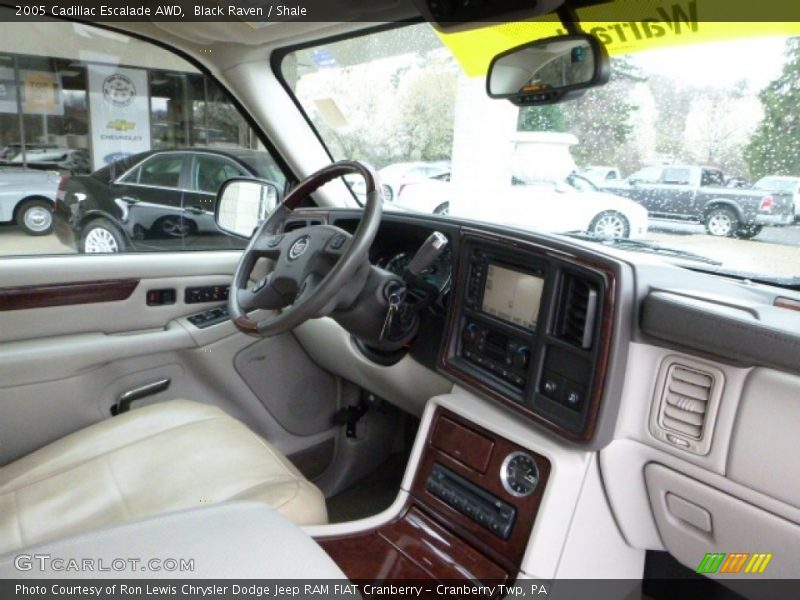 Black Raven / Shale 2005 Cadillac Escalade AWD