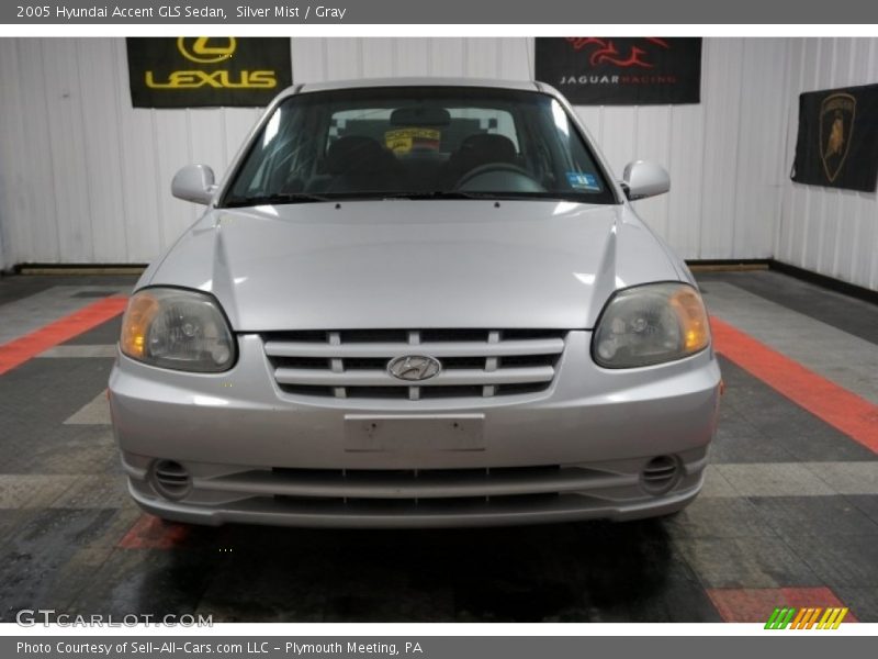 Silver Mist / Gray 2005 Hyundai Accent GLS Sedan