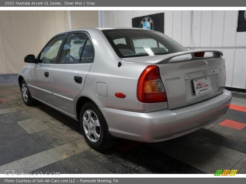 Silver Mist / Gray 2002 Hyundai Accent GL Sedan