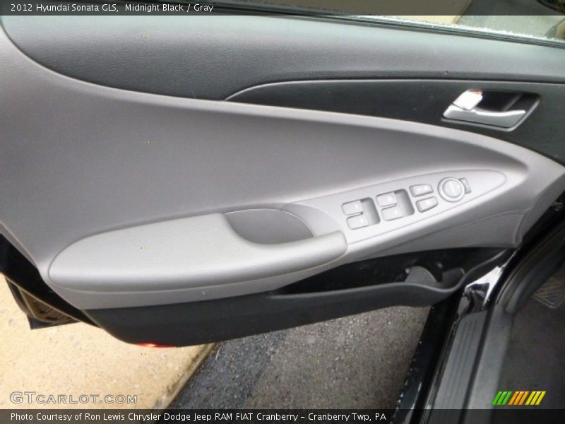 Midnight Black / Gray 2012 Hyundai Sonata GLS