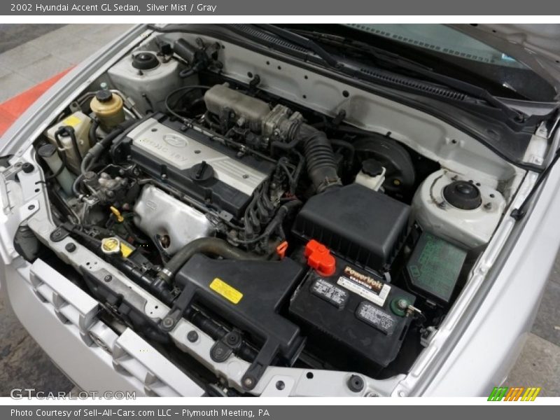 Silver Mist / Gray 2002 Hyundai Accent GL Sedan