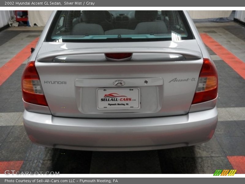 Silver Mist / Gray 2002 Hyundai Accent GL Sedan