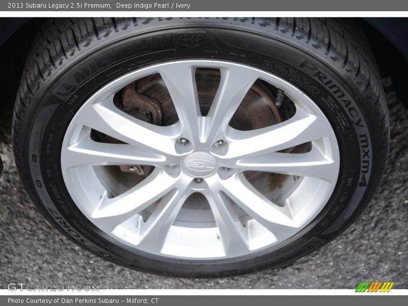 Deep Indigo Pearl / Ivory 2013 Subaru Legacy 2.5i Premium
