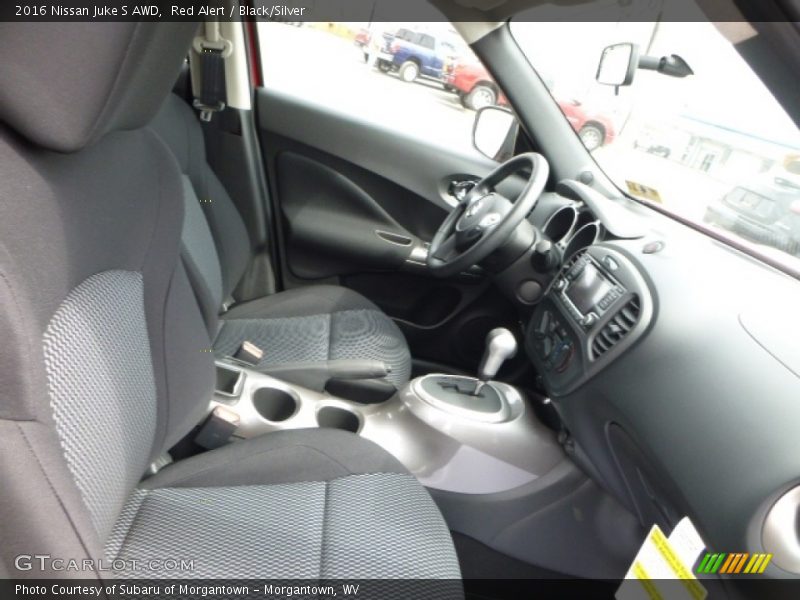 Red Alert / Black/Silver 2016 Nissan Juke S AWD