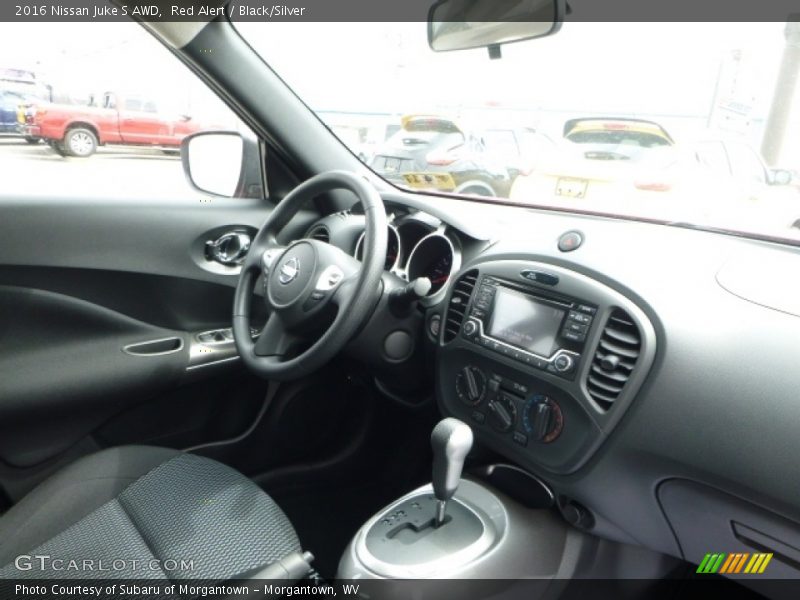 Red Alert / Black/Silver 2016 Nissan Juke S AWD