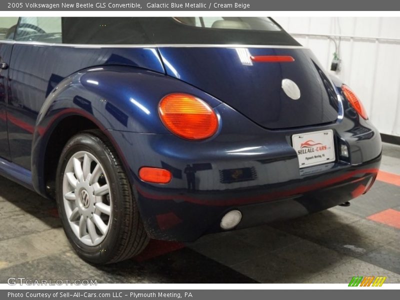 Galactic Blue Metallic / Cream Beige 2005 Volkswagen New Beetle GLS Convertible