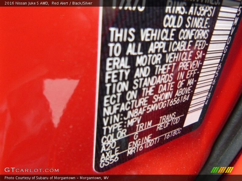 Red Alert / Black/Silver 2016 Nissan Juke S AWD