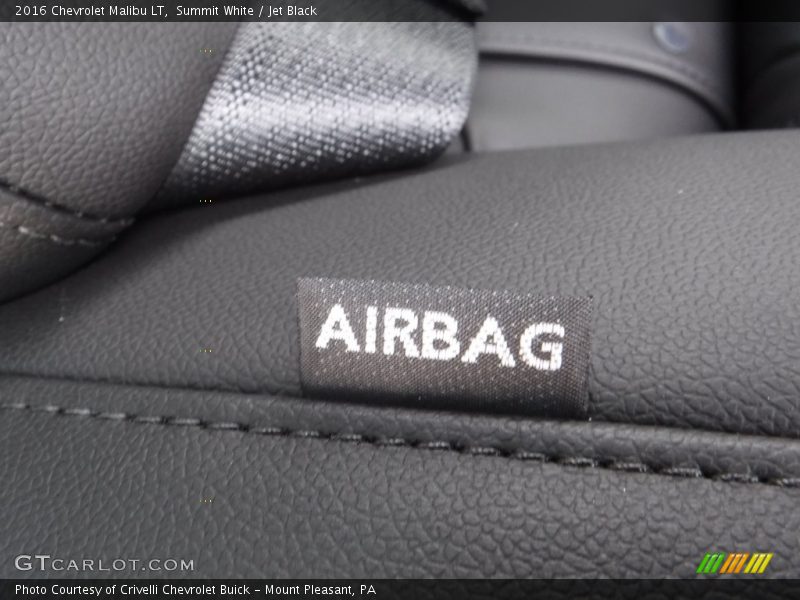 Summit White / Jet Black 2016 Chevrolet Malibu LT