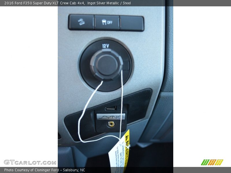 Ingot Silver Metallic / Steel 2016 Ford F350 Super Duty XLT Crew Cab 4x4
