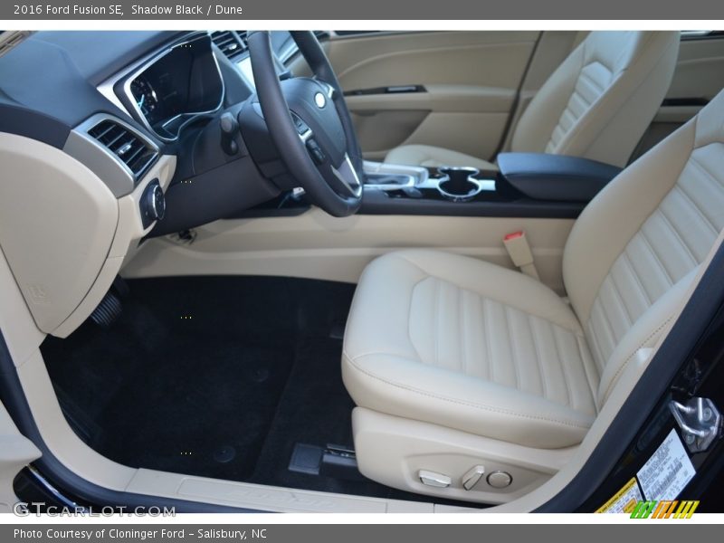 Shadow Black / Dune 2016 Ford Fusion SE