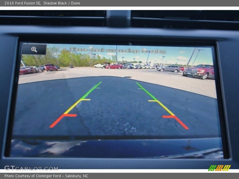 Shadow Black / Dune 2016 Ford Fusion SE