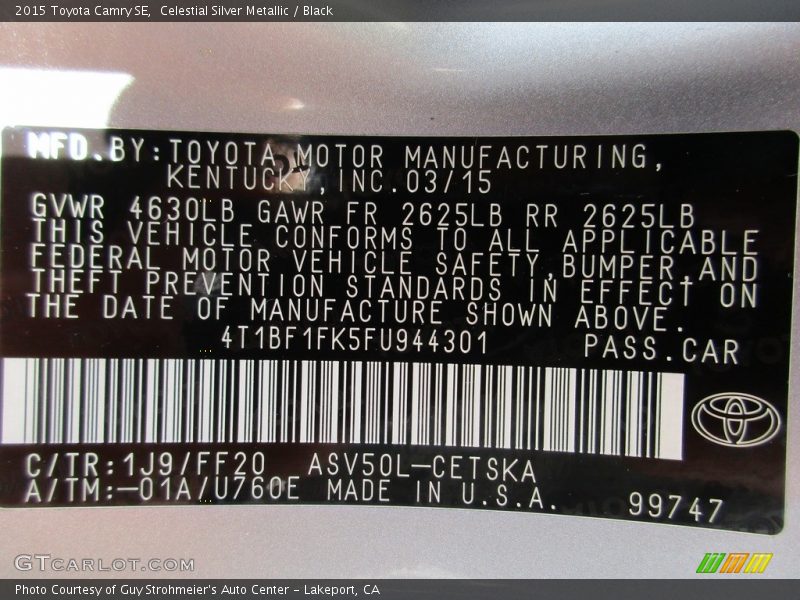 Celestial Silver Metallic / Black 2015 Toyota Camry SE