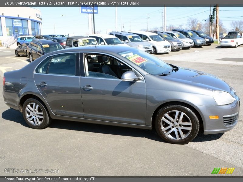 Platinum Grey Metallic / Anthracite Black 2006 Volkswagen Jetta 2.5 Sedan