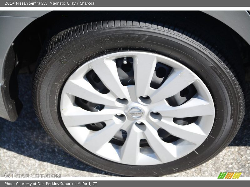 Magnetic Gray / Charcoal 2014 Nissan Sentra SV