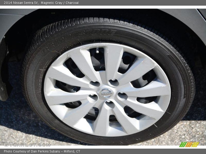 Magnetic Gray / Charcoal 2014 Nissan Sentra SV