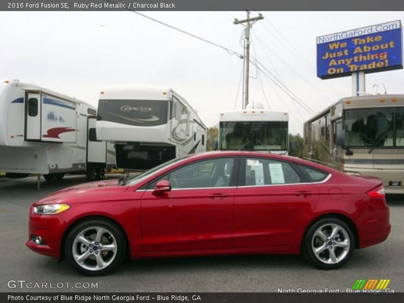 Ruby Red Metallic / Charcoal Black 2016 Ford Fusion SE