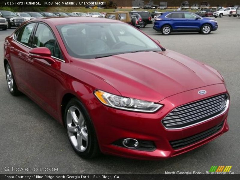 Ruby Red Metallic / Charcoal Black 2016 Ford Fusion SE