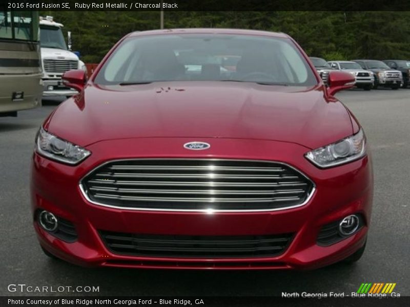 Ruby Red Metallic / Charcoal Black 2016 Ford Fusion SE
