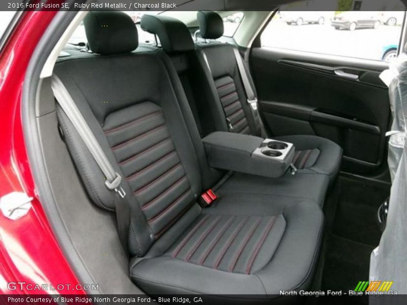Ruby Red Metallic / Charcoal Black 2016 Ford Fusion SE